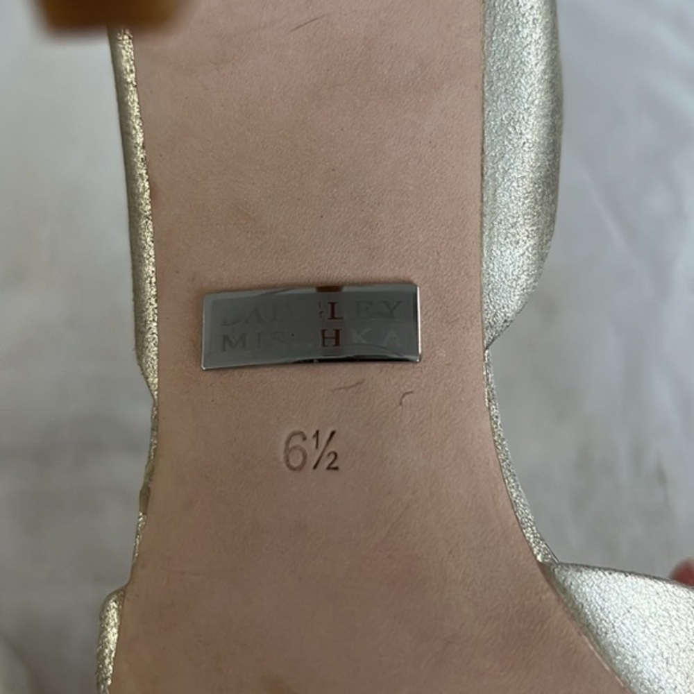 Badgley Mischka Jeweled Peep Toe D’Orsay Giana II‎ Pumps Size 6-1/2 - Picture 3 of 11